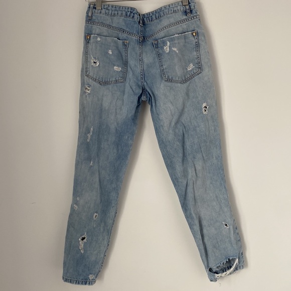 Zara Ripped Jeans - Picture 3 of 3